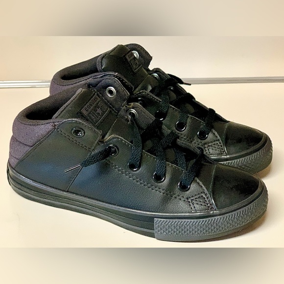 Junior 4 EU 36 Converse Chuck Taylor Blacked Out Leather Mid Height Shoes - Picture 8 of 16